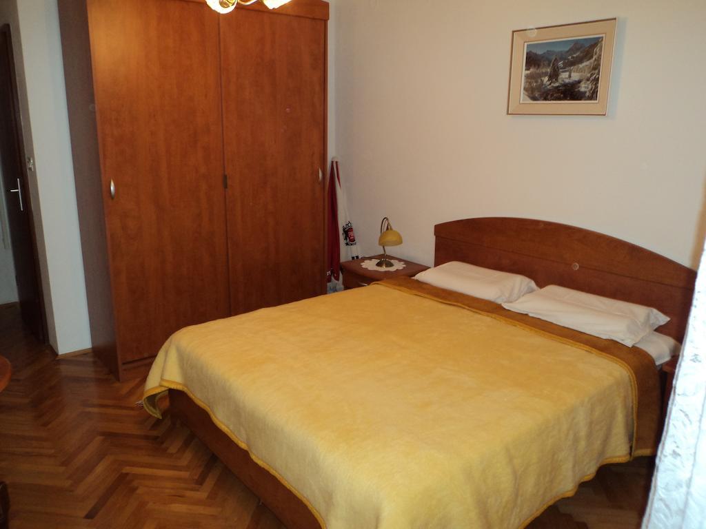 Apartments Racetin マリナ 部屋 写真